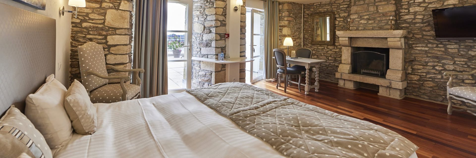 BIS HOTEL LESAGE SARZEAU MORBIHAN 2025